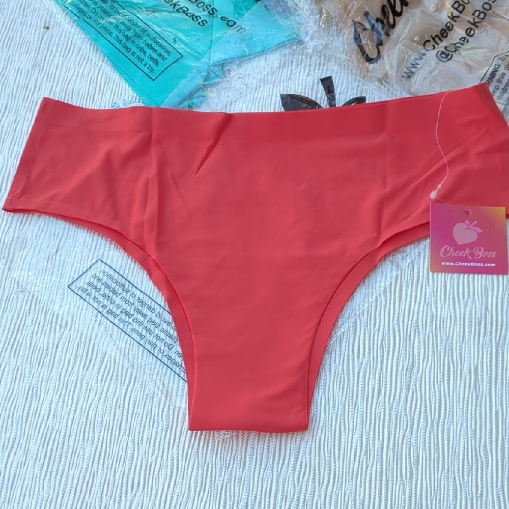 Cheek Boss Colorful Underwear Set Of 3, Medium Size - Picture 3 of 4